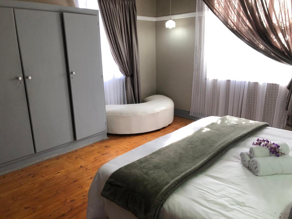 The Lavender Guesthouse Kroonstad Extérieur photo
