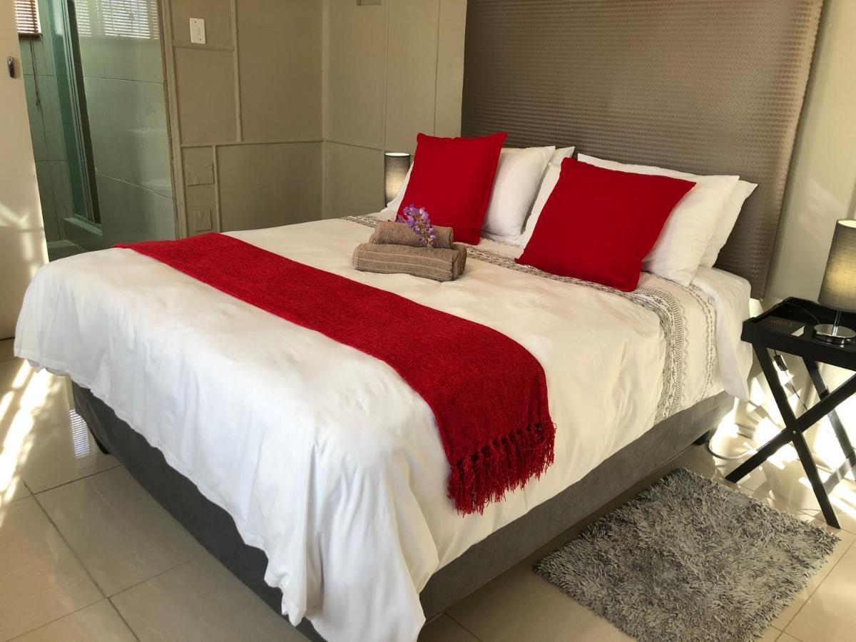The Lavender Guesthouse Kroonstad Extérieur photo